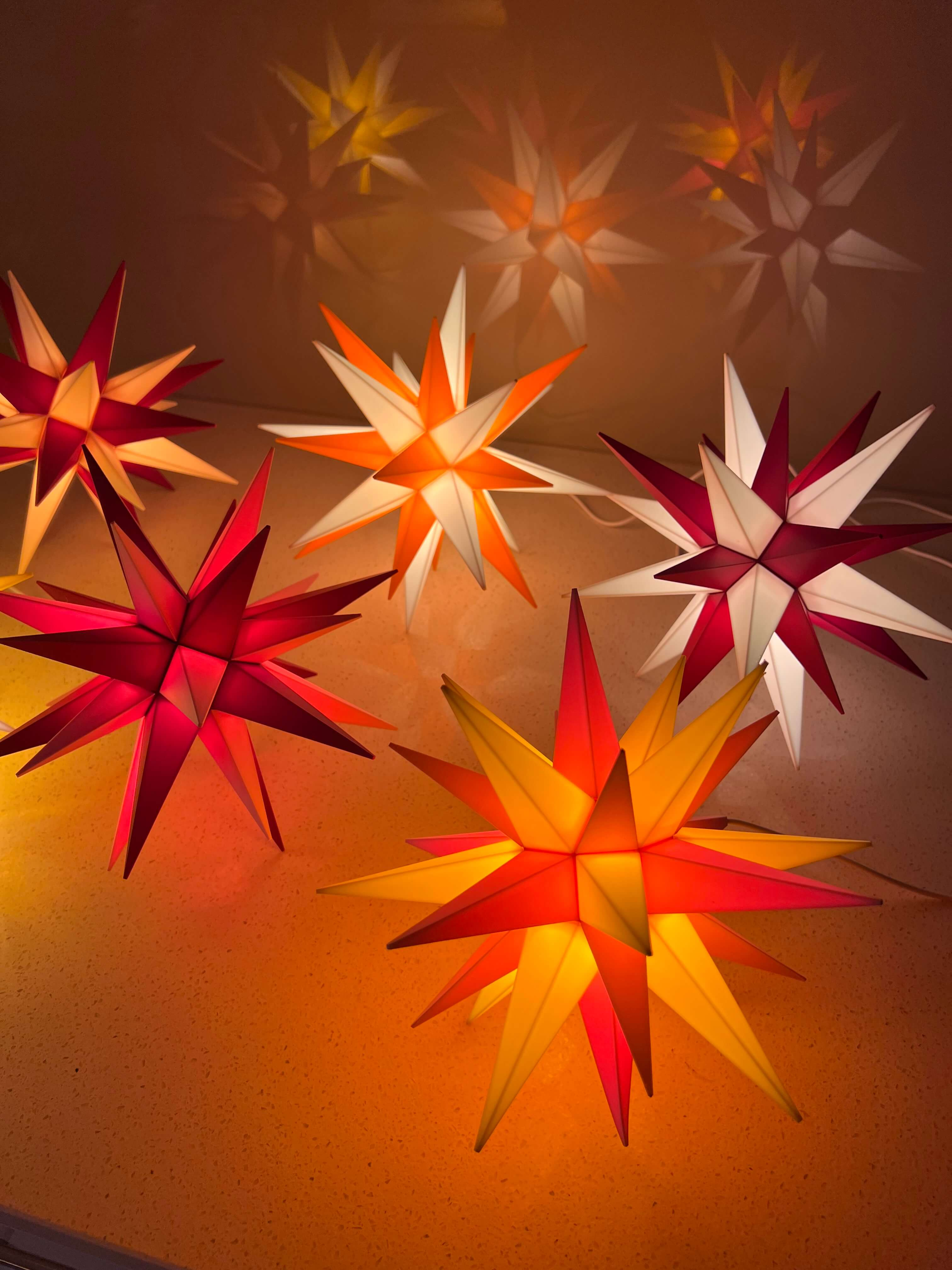 Collection of multicoloured Lumewerk stars